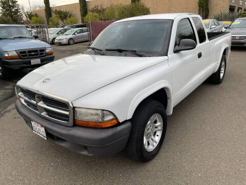 2004 Dodge Dakota for sale at C. H. Auto Sales in Citrus Heights CA