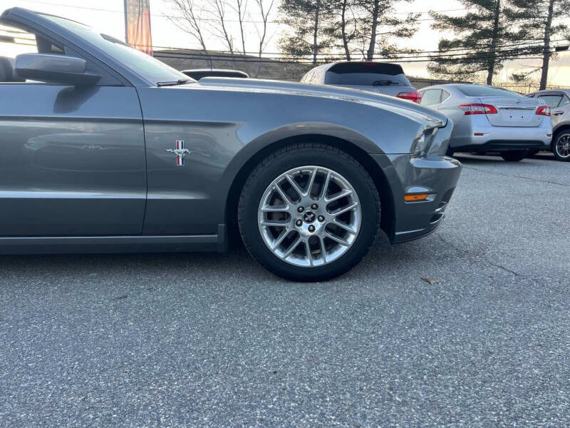 2014 Ford Mustang V6 Premium