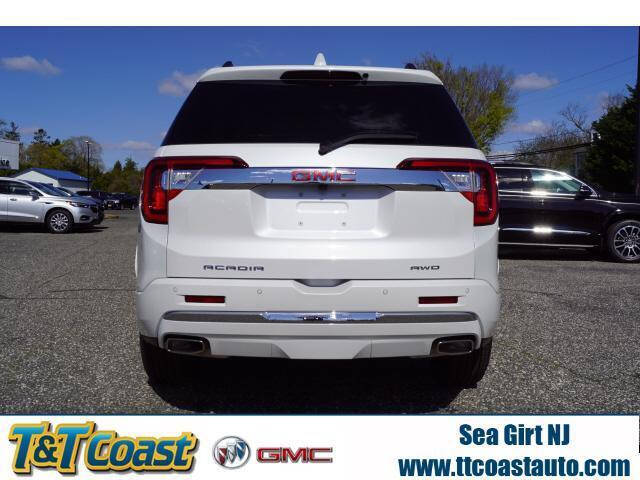 2021 GMC Acadia Denali