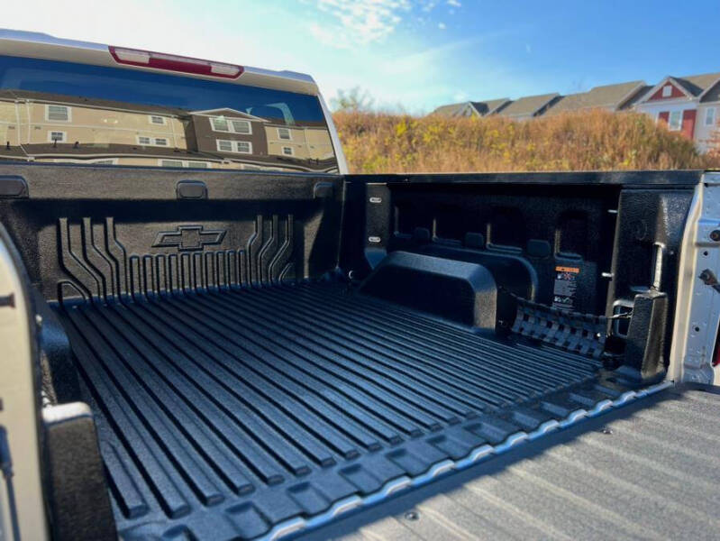 2019 Chevrolet Silverado 1500 LT photo 41