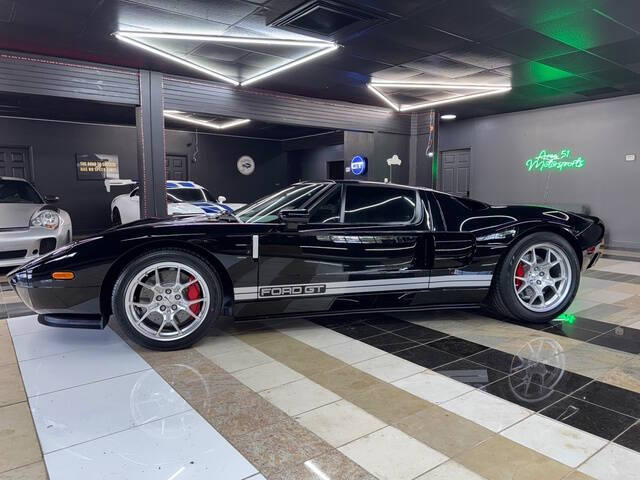 2005 Ford GT