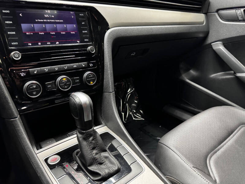 2021 Volkswagen Passat SE