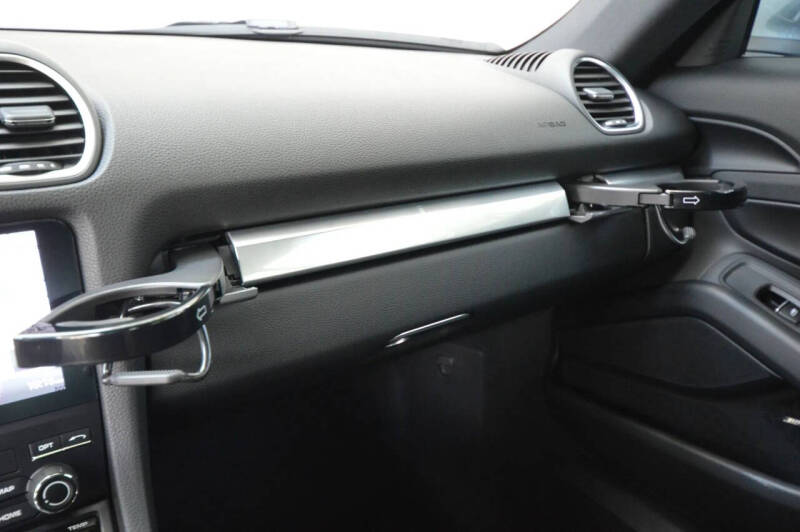 2025 Porsche 718 Cayman S