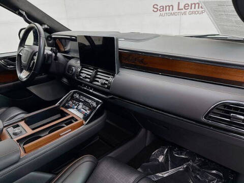 2024 Lincoln Navigator L Black Label