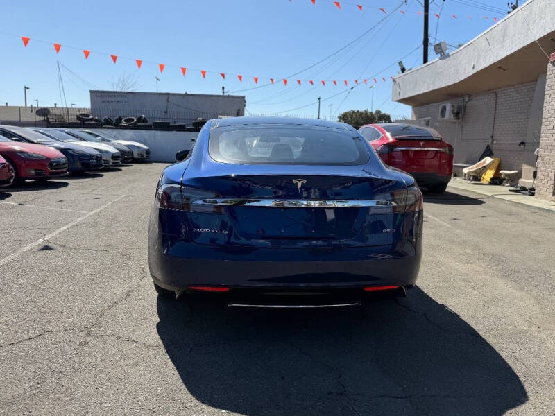 2015 Tesla Model S 85D