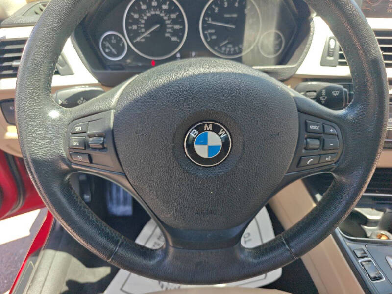2017 BMW 3 Series 320i