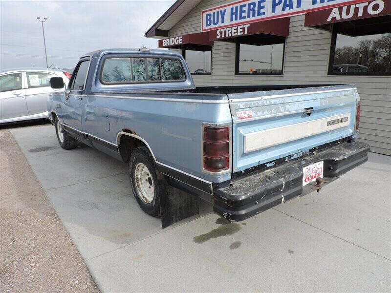 1988 Dodge RAM 150