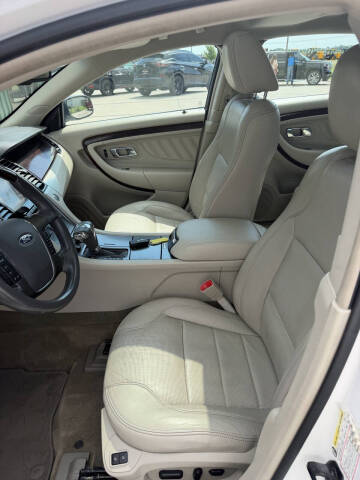 2012 Ford Taurus Limited