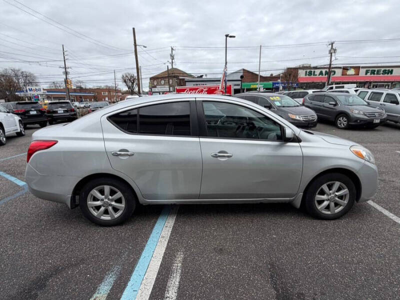 2012 Nissan Versa