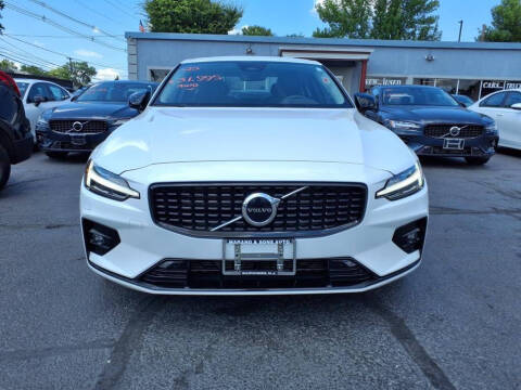 2025 Volvo S60 B5 Core