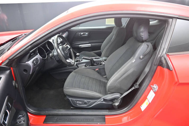 2015 Ford Mustang