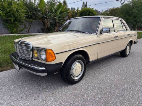 1982 Mercedes-Benz 300-Class