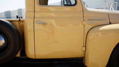 1951 International L 110