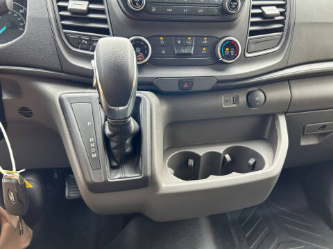 2025 Ford Transit