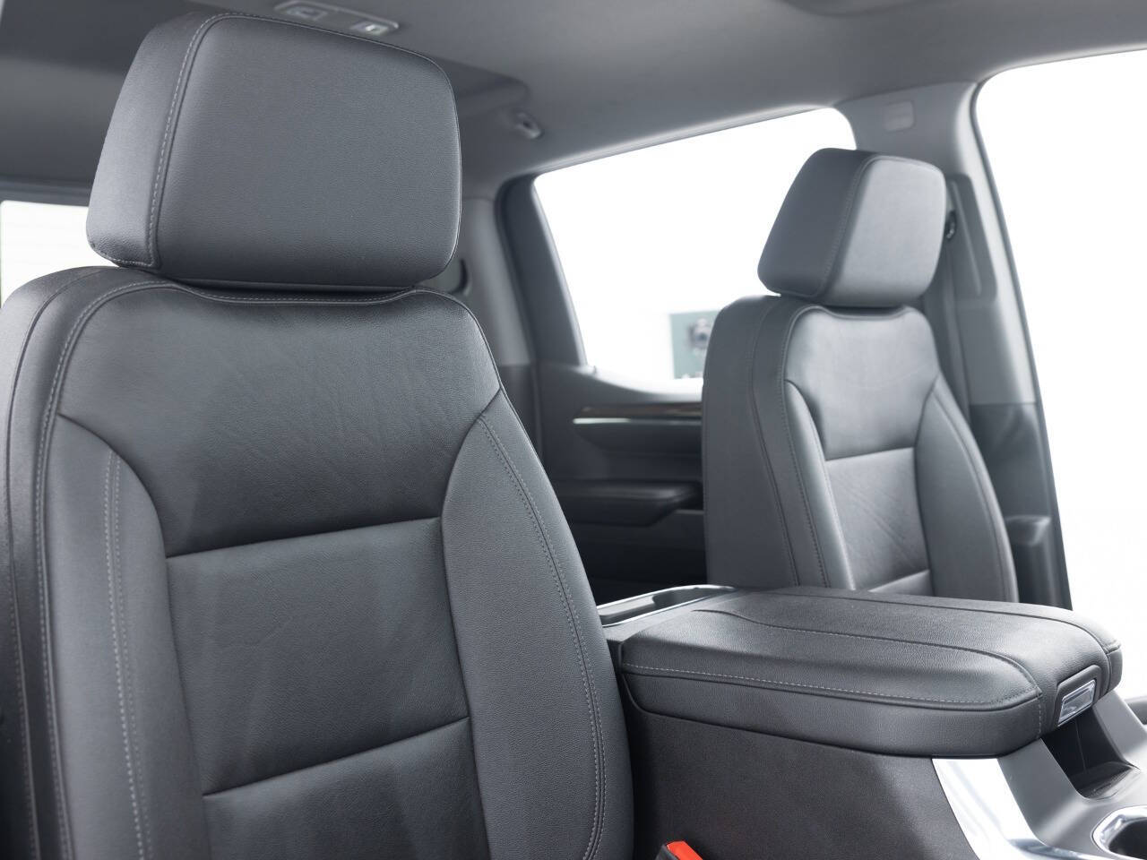 Used Car 2024 Chevrolet Silverado 1500  Rst 4x4 4dr Crew Cab 5.8 Ft. Sb For Sale Under $40,000 In Coal City, Illinois