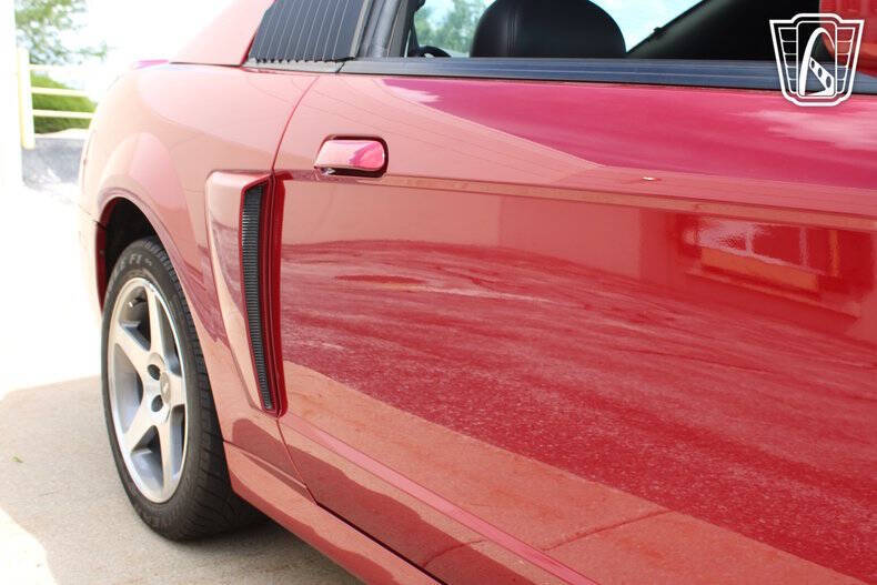 2003 Ford Mustang SVT Cobra