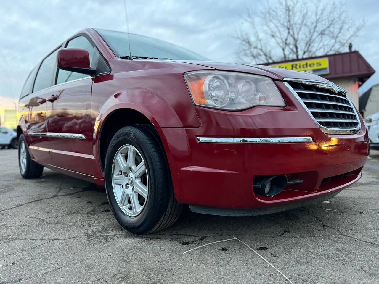 2010 Chrysler Town and Country for sale at Smart Indy Rides LLC in Indianapolis, IN