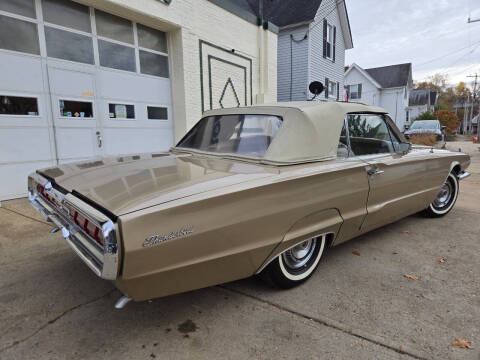 1966 Ford Thunderbird