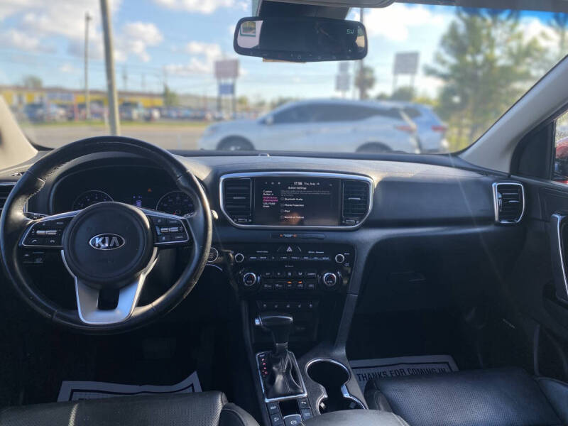 2022 Kia Sportage EX