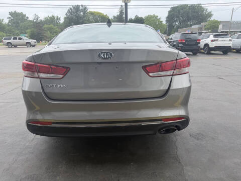 2017 Kia Optima LX