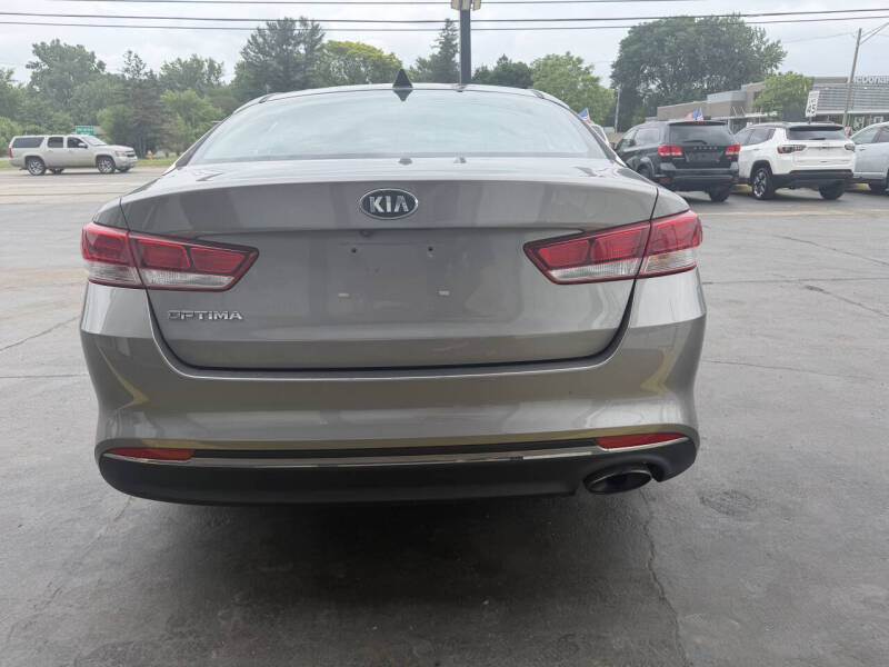 2017 Kia Optima LX