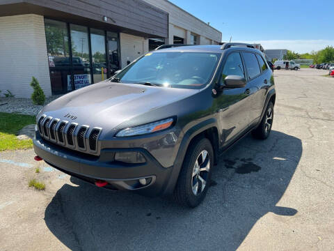 2015 Jeep Cherokee for sale at Dean's Auto Sales in Flint MI