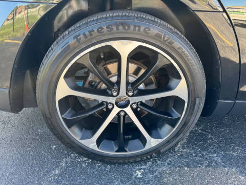2014 Ford Taurus SEL