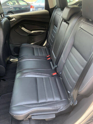 2019 Ford Escape Titanium