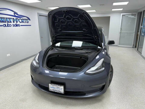 2020 Tesla Model 3 Long Range