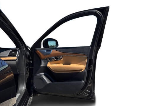 2016 Volvo XC90 T6 First Edition