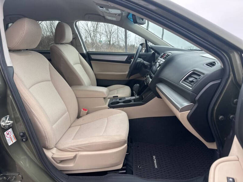 2017 Subaru Outback 2.5i Premium