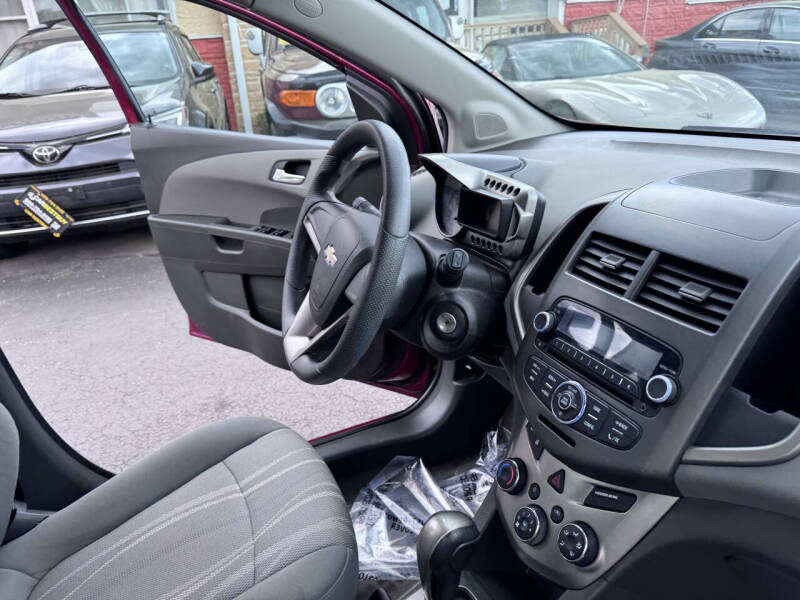 2012 Chevrolet Sonic LT