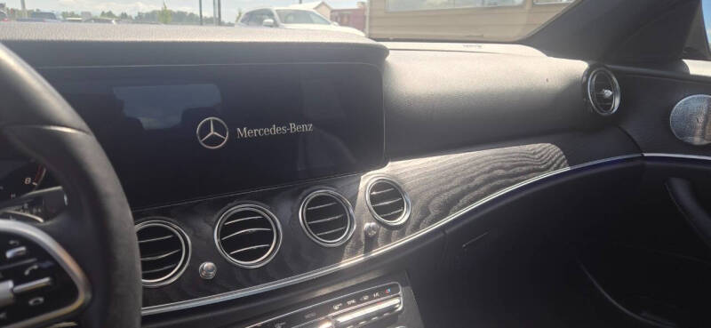 2019 Mercedes-Benz E-Class E 300