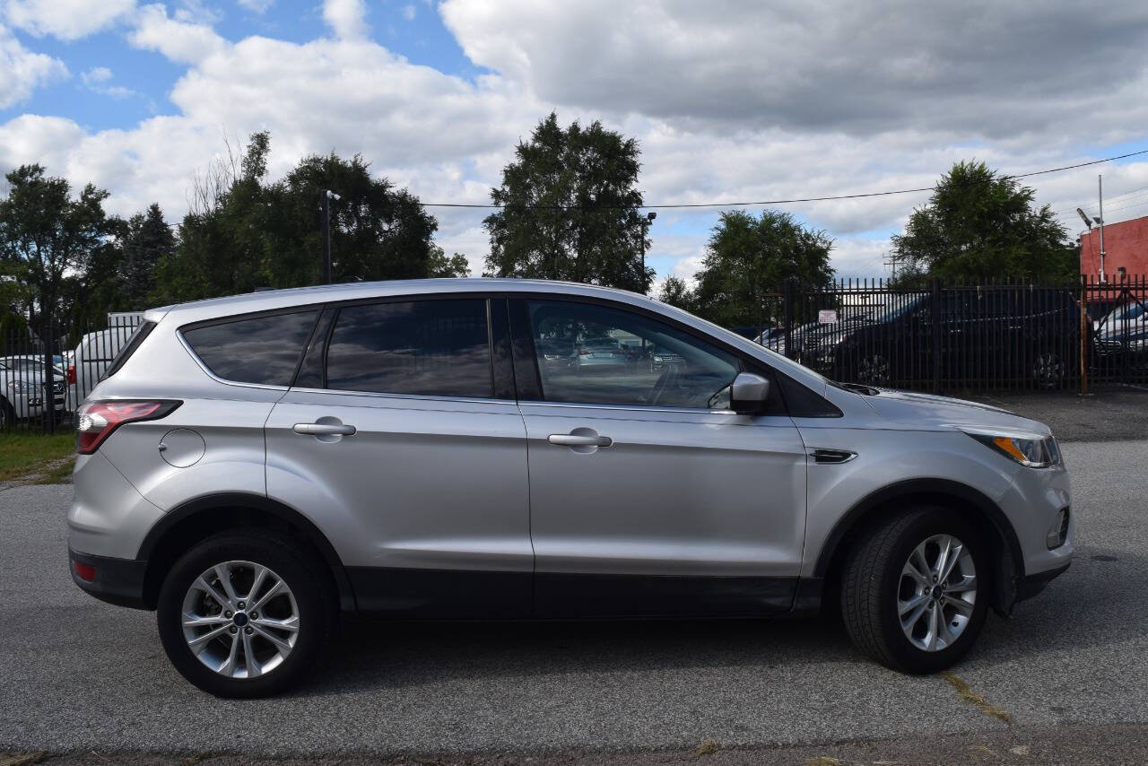 Silver 2017 Ford Escape SE SE 4dr SUV 2