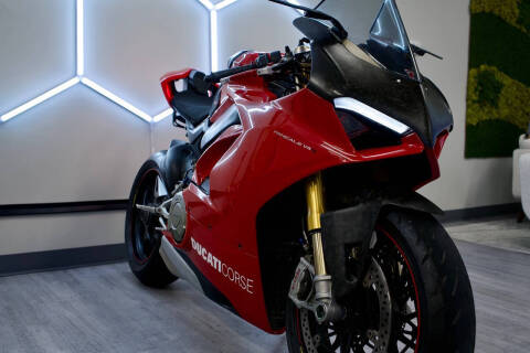 2019 Ducati Panigale V4 S