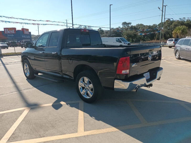 2016 RAM 1500 SLT