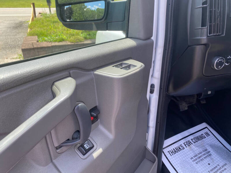 2020 Chevrolet Express LS 3500