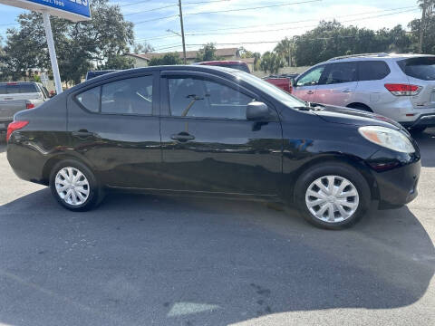 2014 Nissan Versa 1.6 S