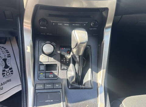2017 Lexus NX 300h