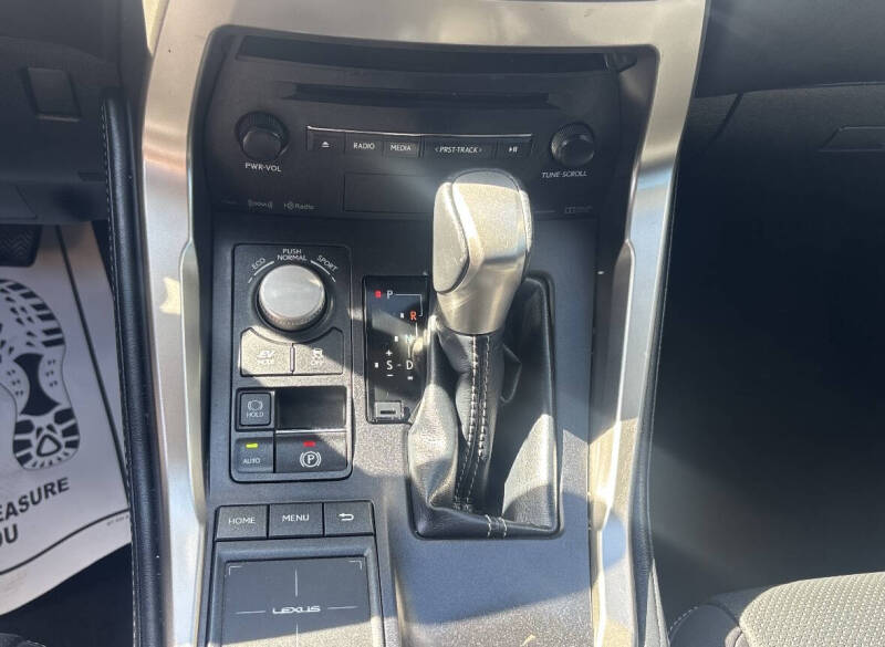 2017 Lexus NX 300h