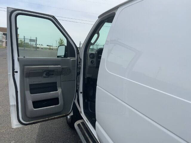 2014 Ford E-Series E-250