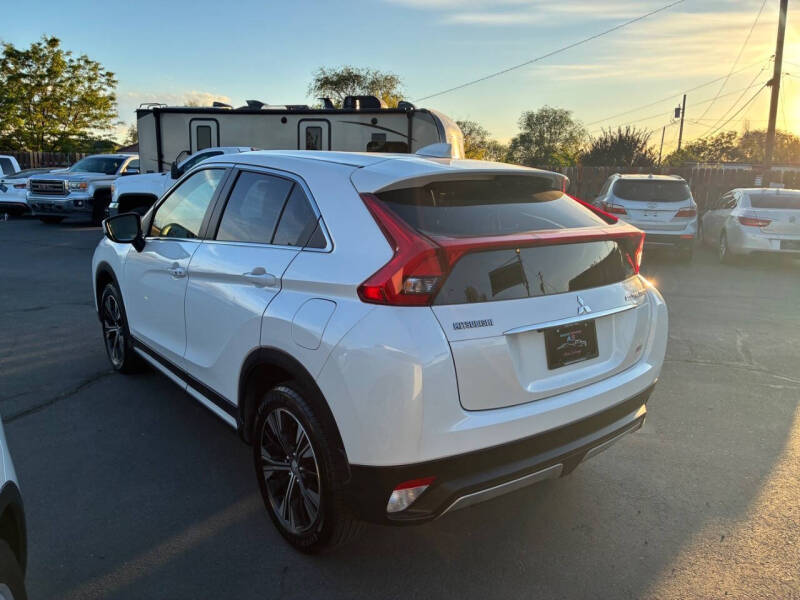 2018 Mitsubishi Eclipse Cross SE