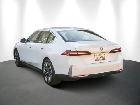 2025 BMW i5 eDrive40