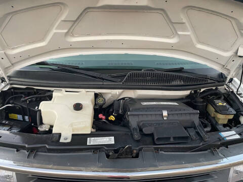 2000 Roadtrek 200 Versatile