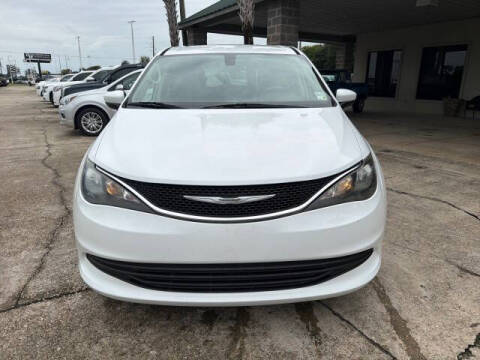 2017 Chrysler Pacifica Touring