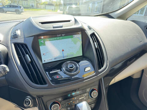 2017 Ford C-MAX Energi Titanium