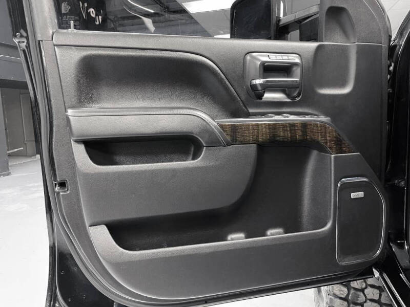 2015 GMC Sierra 2500HD Denali