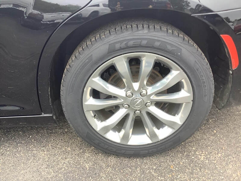 2018 Chrysler 300 Limited