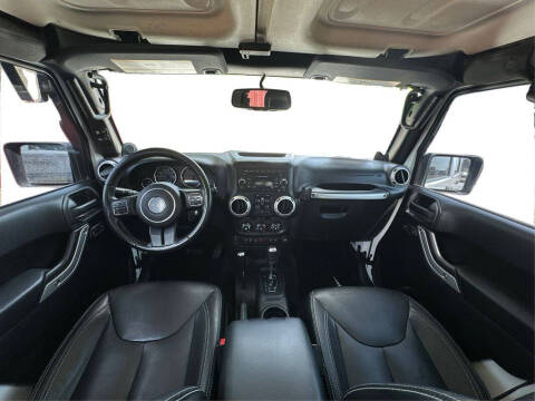 2013 Jeep Wrangler Unlimited Sahara