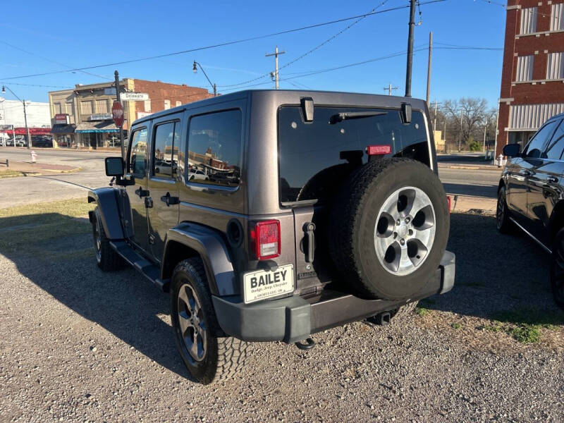 2016 Jeep Wrangler Unlimited Sahara